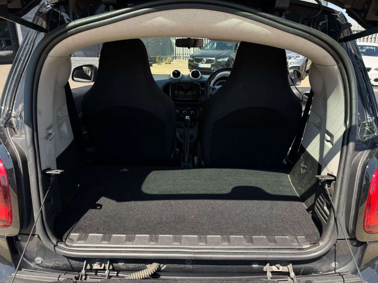 2019 SMART FORTWO 2019 SMART FORTWO