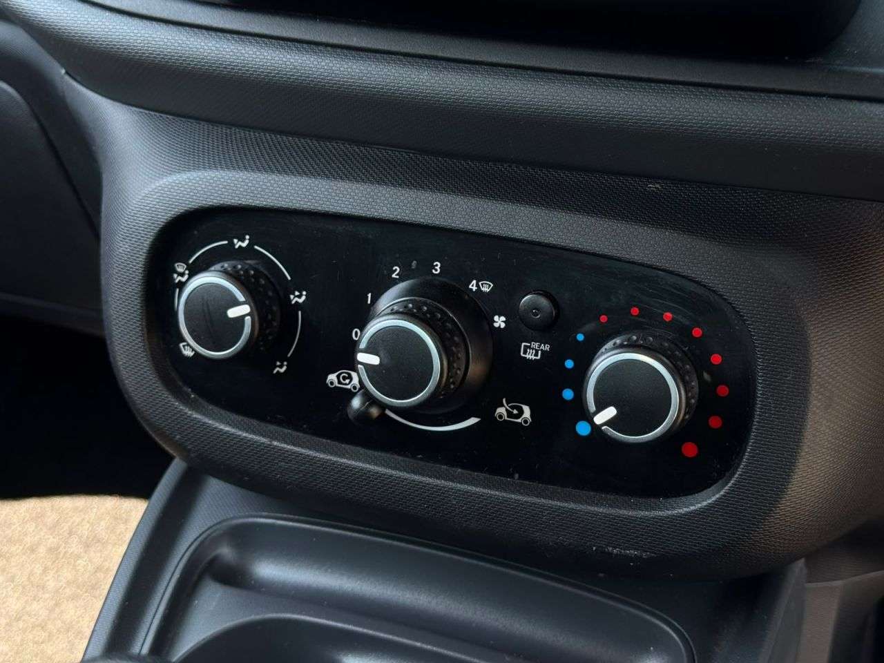 2019 SMART FORTWO 2019 SMART FORTWO