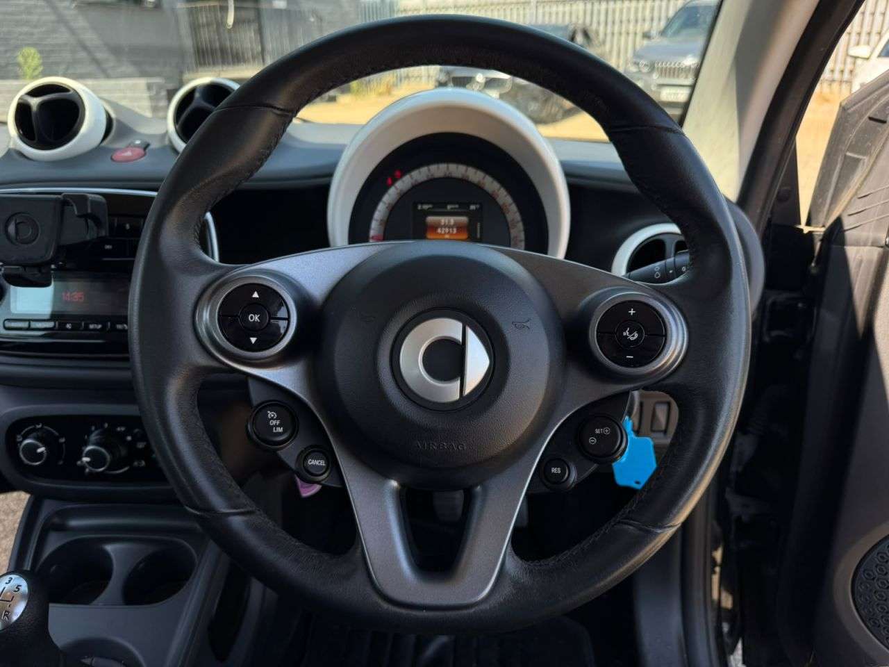 2019 SMART FORTWO 2019 SMART FORTWO