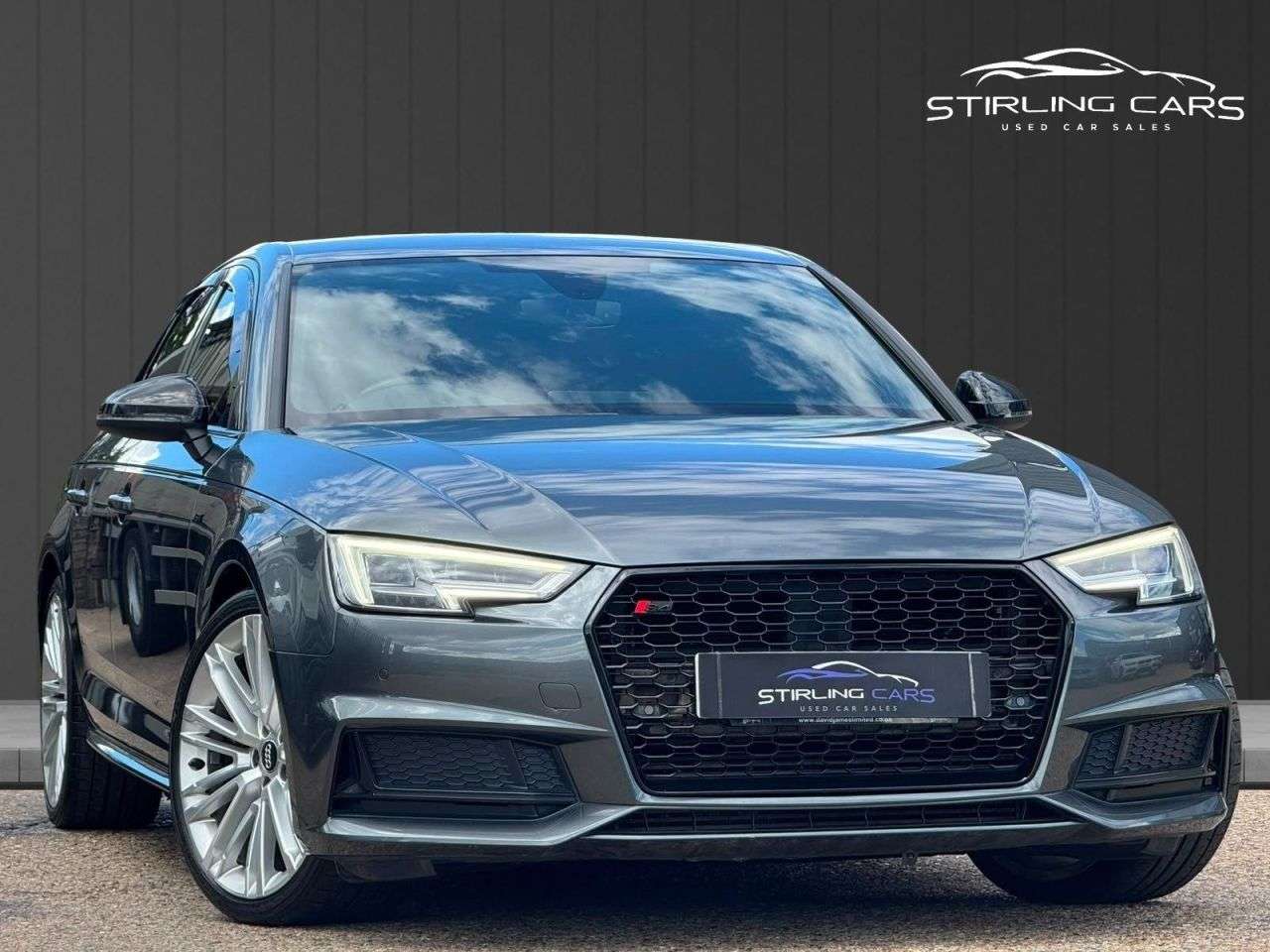 A 2017 AUDI S4 3.0 TFSI V6 Saloon 4dr Petrol Tiptronic quattro Euro 6 (s/s) (354 ps) FINAN A 2017 AUDI S4 3.0 TFSI V6 Saloon 4dr Petrol Tiptronic quattro Euro 6 (s/s) (354 ps) FINAN