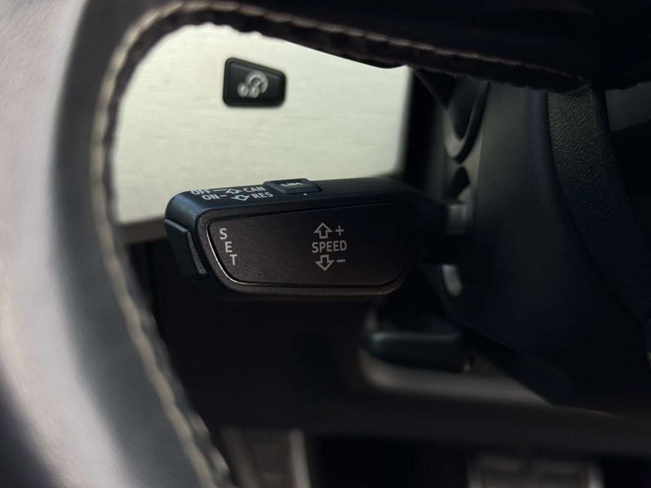 2017 AUDI S4 2017 AUDI S4