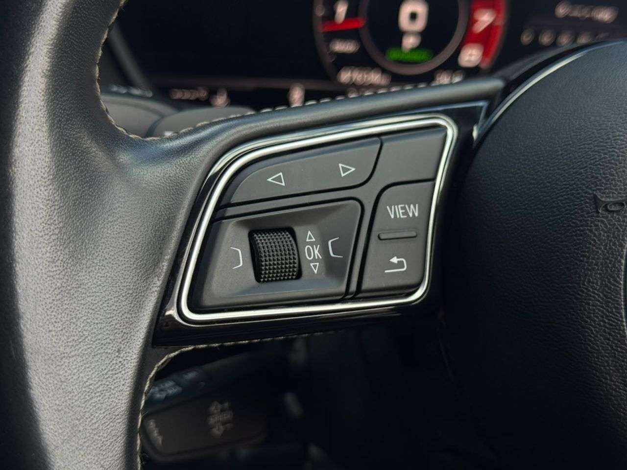 2017 AUDI S4 2017 AUDI S4
