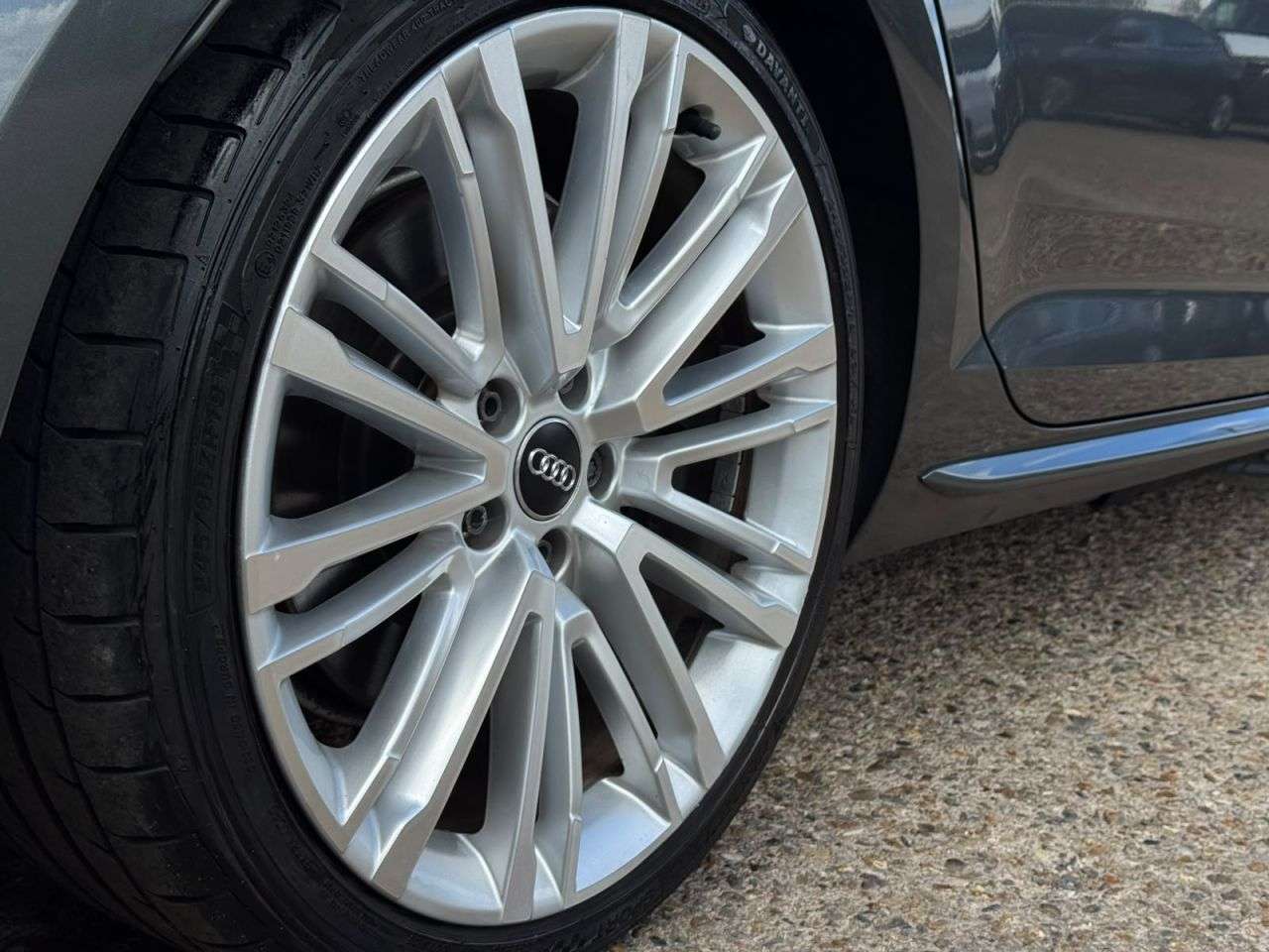 2017 AUDI S4 2017 AUDI S4