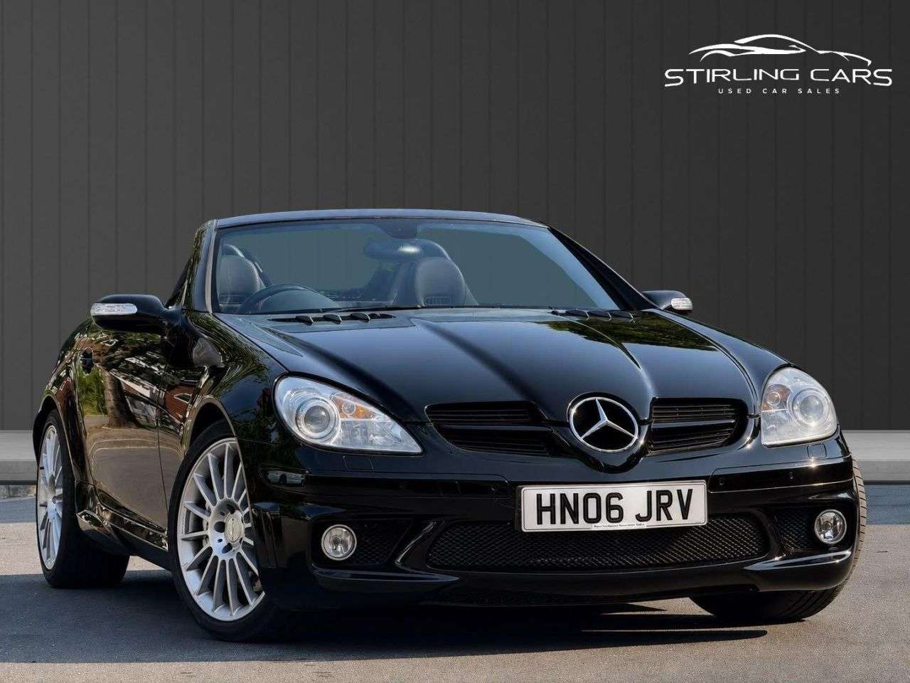 A 2006 MERCEDES-BENZ SLK 5.4 SLK55 AMG Convertible 2dr Petrol 7G-Tronic (288 g/km, 360 bhp) FINANCE+ A 2006 MERCEDES-BENZ SLK 5.4 SLK55 AMG Convertible 2dr Petrol 7G-Tronic (288 g/km, 360 bhp) FINANCE+