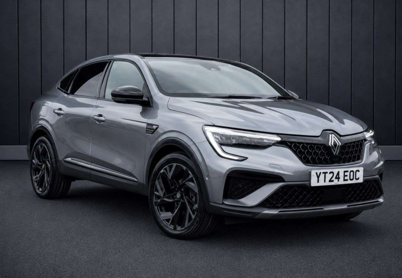 A 2024 RENAULT ARKANA 1.6 E-TECH esprit Alpine SUV 5dr Petrol Hybrid Auto Euro 6 (s/s) (145 ps) F A 2024 RENAULT ARKANA 1.6 E-TECH esprit Alpine SUV 5dr Petrol Hybrid Auto Euro 6 (s/s) (145 ps) F