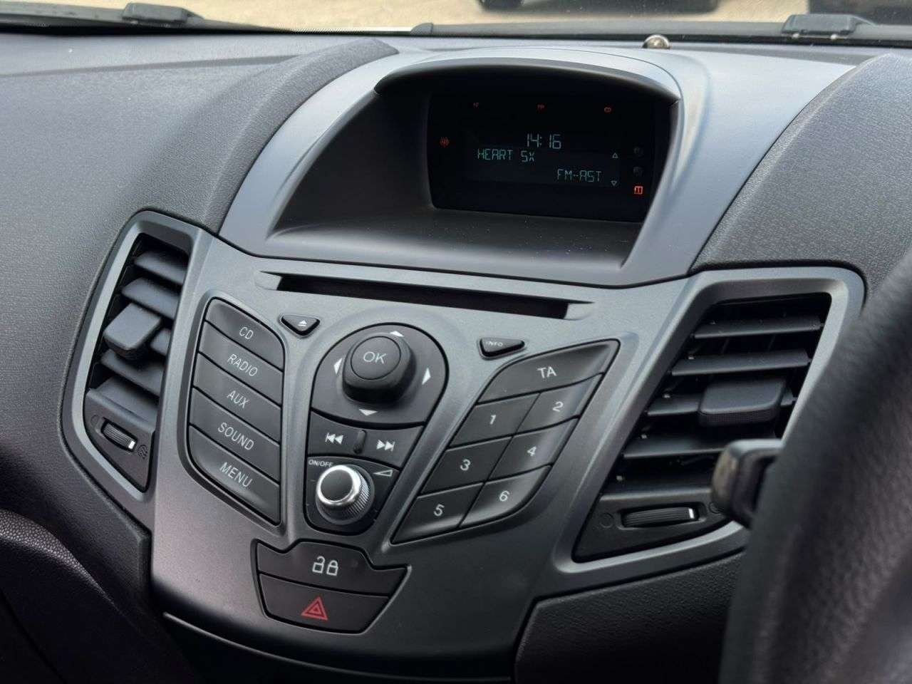 2013 FORD FIESTA 2013 FORD FIESTA