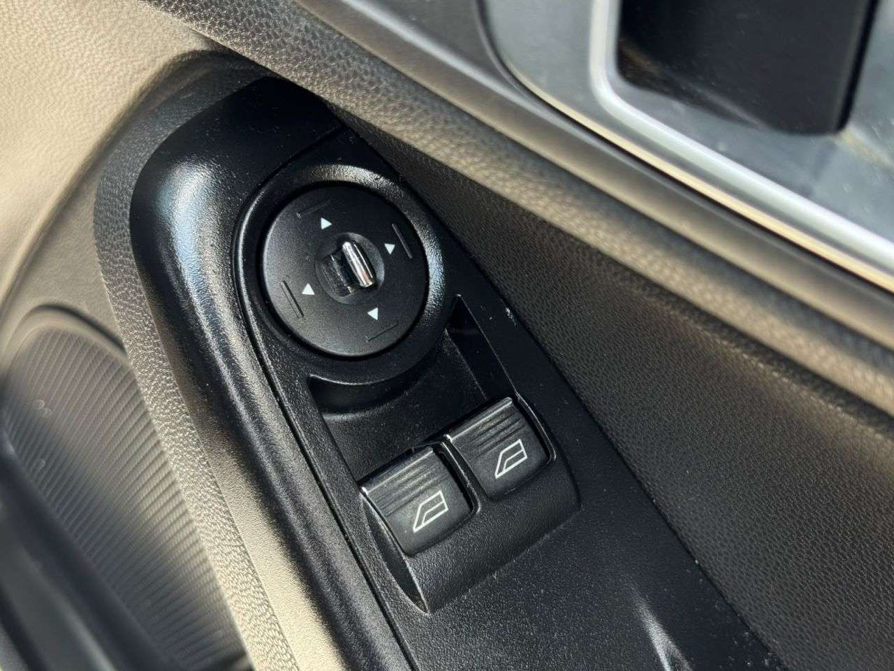 2013 FORD FIESTA 2013 FORD FIESTA