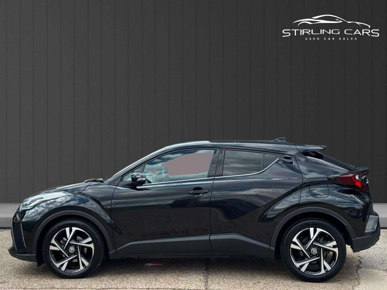 2023 TOYOTA C-HR 2023 TOYOTA C-HR