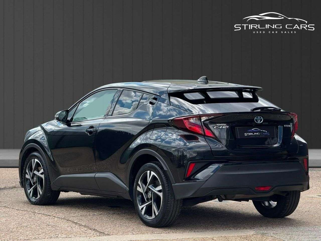 2023 TOYOTA C-HR 2023 TOYOTA C-HR
