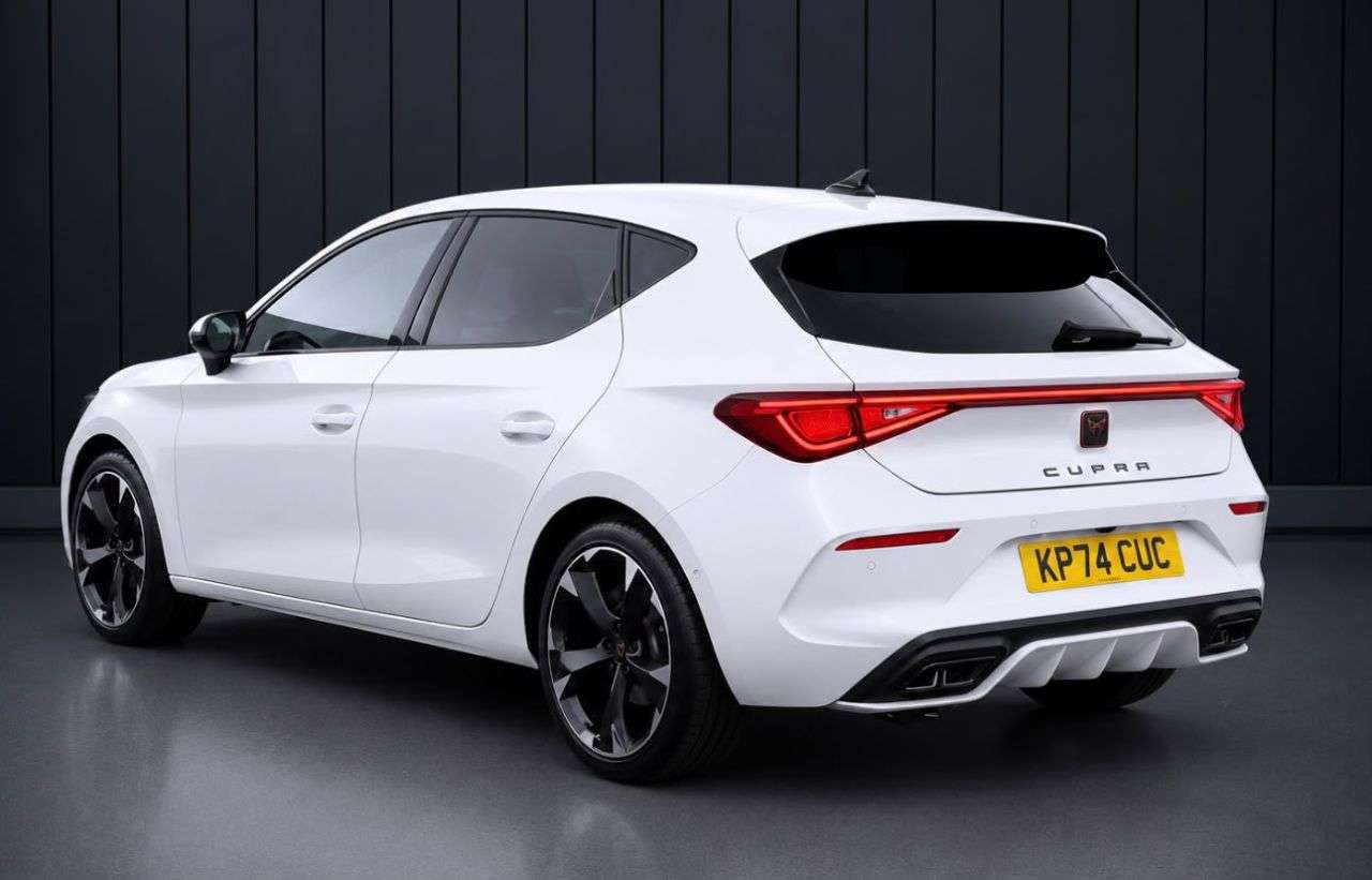 A 2024 CUPRA LEON 1.5 TSI V1 Hatchback 5dr Petrol Manual Euro 6 (s/s) (150 ps) FINANCE+WARRAN A 2024 CUPRA LEON 1.5 TSI V1 Hatchback 5dr Petrol Manual Euro 6 (s/s) (150 ps) FINANCE+WARRAN