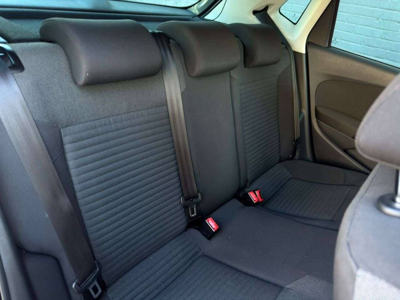 2011 VOLKSWAGEN POLO 2011 VOLKSWAGEN POLO