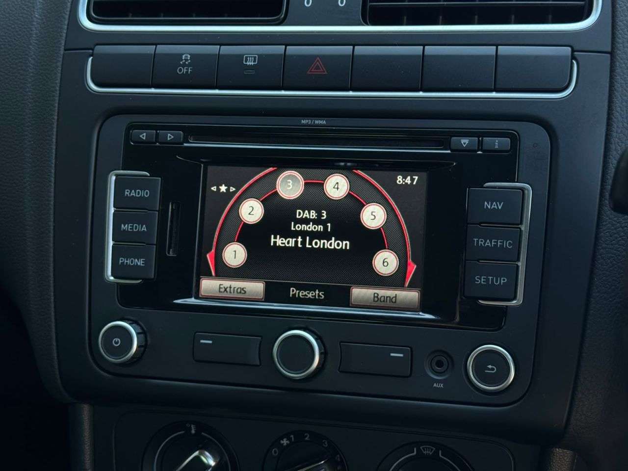 2011 VOLKSWAGEN POLO 2011 VOLKSWAGEN POLO