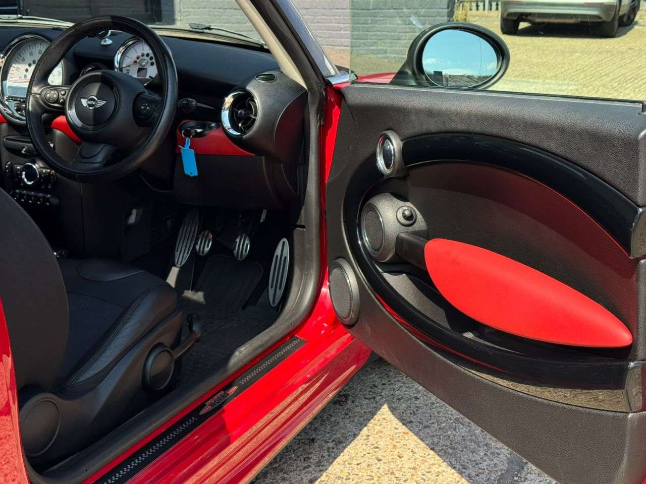 2012 MINI HATCH 2012 MINI HATCH