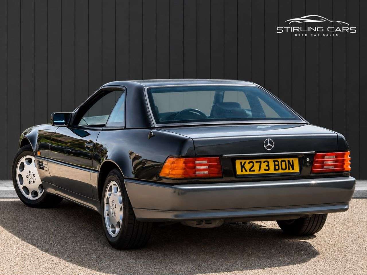 A 1993 MERCEDES-BENZ SL 3.0L 2d AUTO 190 BHP FINANCE+WARRANTY+SERVICE A 1993 MERCEDES-BENZ SL 3.0L 2d AUTO 190 BHP FINANCE+WARRANTY+SERVICE