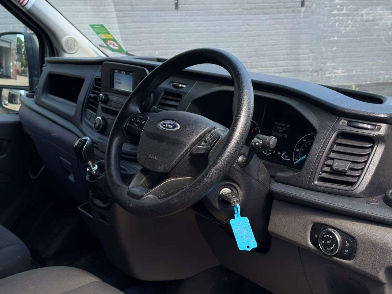 A 2023 FORD TRANSIT 2.0 350 EcoBlue Leader Chassis Cab 2dr Diesel Manual FWD L3 Euro 6 (s/s) (1 A 2023 FORD TRANSIT 2.0 350 EcoBlue Leader Chassis Cab 2dr Diesel Manual FWD L3 Euro 6 (s/s) (1