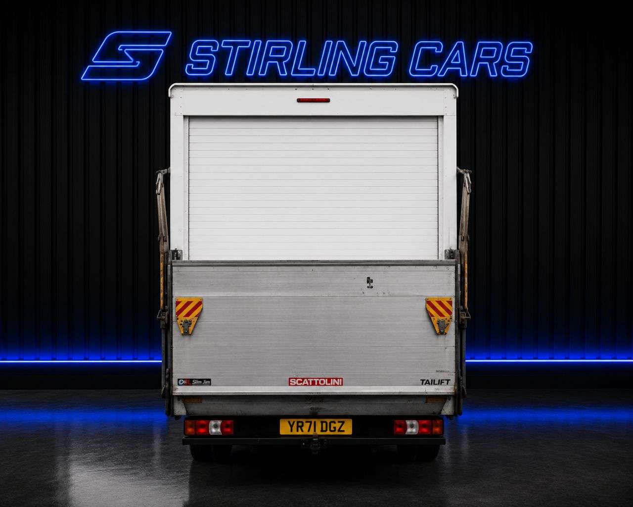 A 2021 FORD TRANSIT 2.0 350 EcoBlue HD Leader Chassis Cab 2dr Diesel Manual RWD L4 Euro 6 (s/s) A 2021 FORD TRANSIT 2.0 350 EcoBlue HD Leader Chassis Cab 2dr Diesel Manual RWD L4 Euro 6 (s/s)