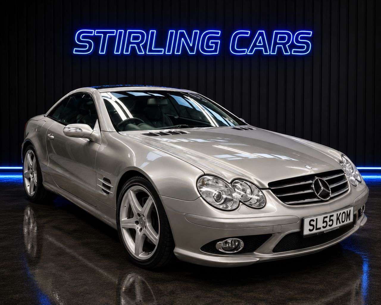 A 2006 MERCEDES-BENZ SL 5.4 SL55 AMG Convertible 2dr Petrol Automatic (324 g/km, 517 bhp) FINANCE+W A 2006 MERCEDES-BENZ SL 5.4 SL55 AMG Convertible 2dr Petrol Automatic (324 g/km, 517 bhp) FINANCE+W