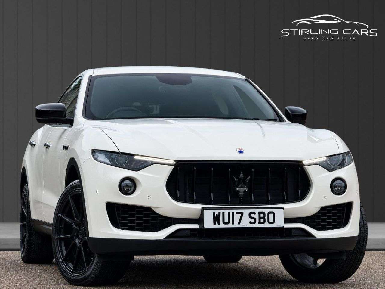 A 2017 MASERATI LEVANTE 3.0D V6 SUV 5dr Diesel ZF 4WD Euro 6 (s/s) (275 ps) A 2017 MASERATI LEVANTE 3.0D V6 SUV 5dr Diesel ZF 4WD Euro 6 (s/s) (275 ps)