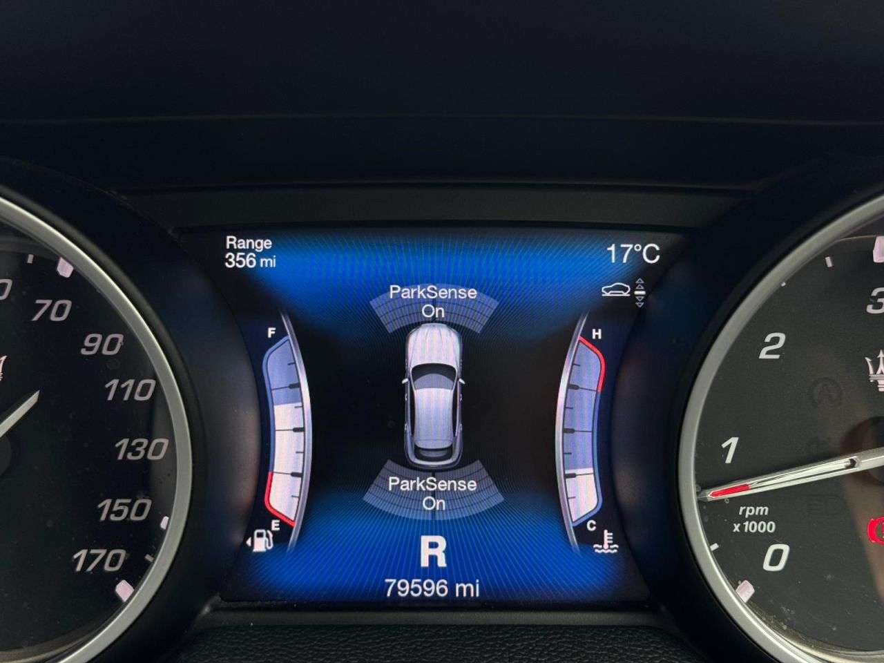 2017 MASERATI LEVANTE 2017 MASERATI LEVANTE