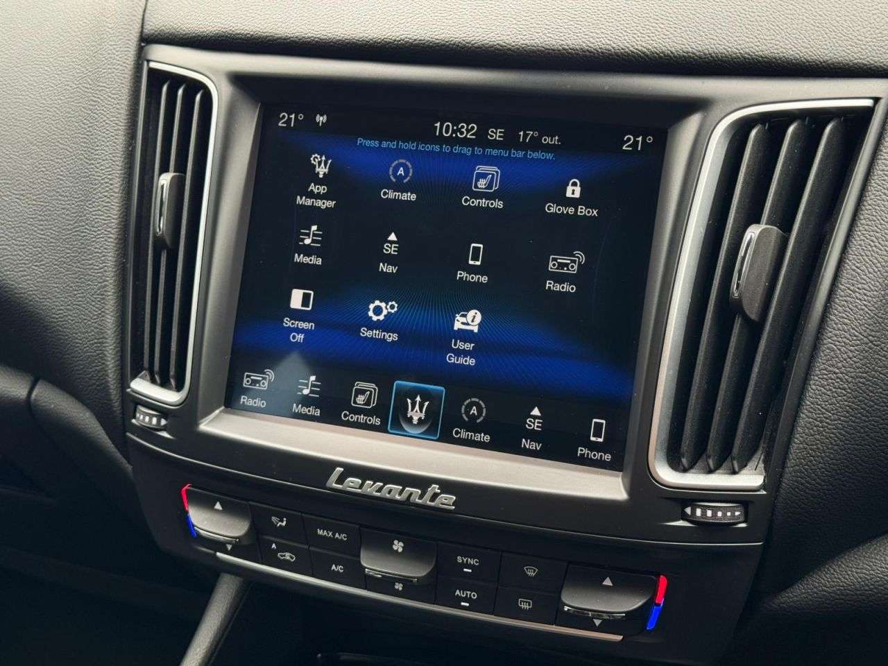 2017 MASERATI LEVANTE 2017 MASERATI LEVANTE