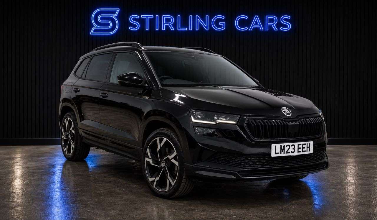 A 2023 SKODA KAROQ 2.0 TSI SportLine SUV 5dr Petrol DSG 4WD Euro 6 (s/s) (190 ps) A 2023 SKODA KAROQ 2.0 TSI SportLine SUV 5dr Petrol DSG 4WD Euro 6 (s/s) (190 ps)