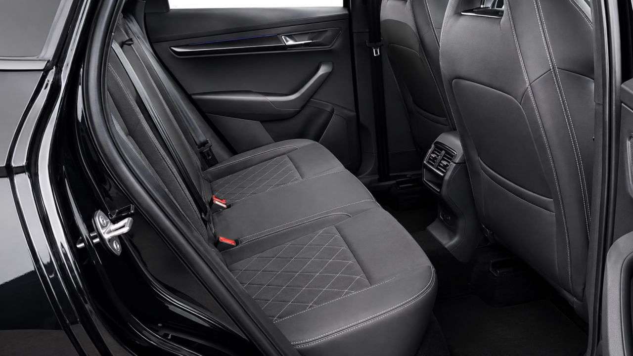2023 SKODA KAROQ 2023 SKODA KAROQ