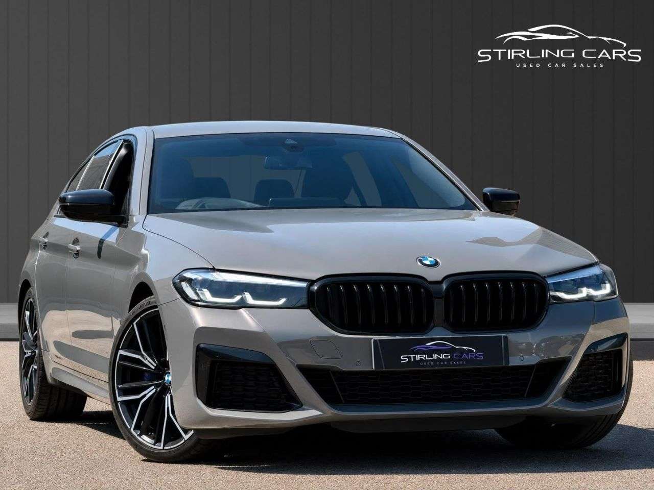 A 2021 BMW 5 SERIES 2.0 520d MHT M Sport Saloon 4dr Diesel Hybrid Steptronic Euro 6 (s/s) (190 A 2021 BMW 5 SERIES 2.0 520d MHT M Sport Saloon 4dr Diesel Hybrid Steptronic Euro 6 (s/s) (190