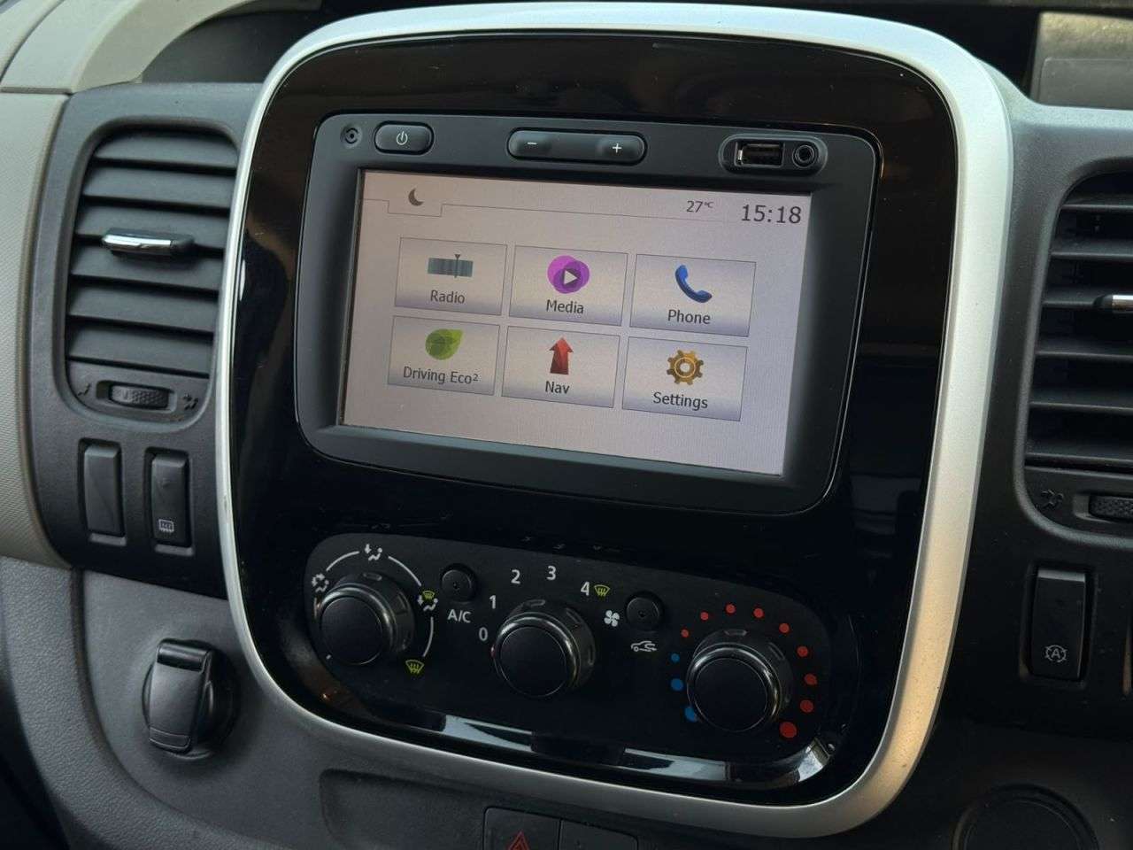 2019 RENAULT TRAFIC 2019 RENAULT TRAFIC
