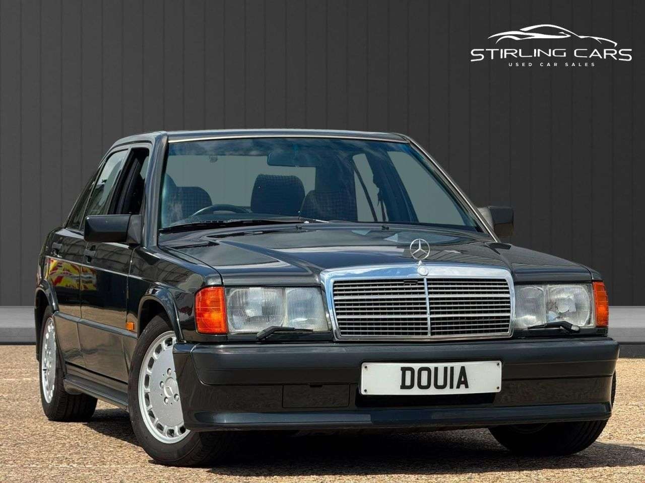 A 1989 MERCEDES-BENZ 190 2.5l 4dr 201 BHP - Cosworth A 1989 MERCEDES-BENZ 190 2.5l 4dr 201 BHP - Cosworth