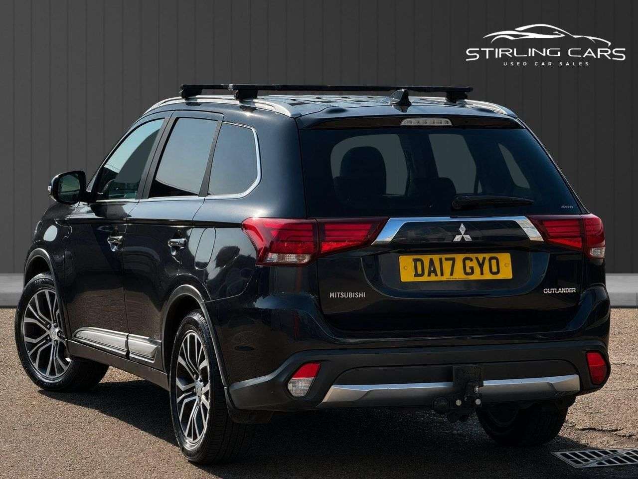 A 2017 MITSUBISHI OUTLANDER 2.2 DI-D 4 SUV 5dr Diesel Manual 4WD Euro 6 (s/s) (147 ps) A 2017 MITSUBISHI OUTLANDER 2.2 DI-D 4 SUV 5dr Diesel Manual 4WD Euro 6 (s/s) (147 ps)