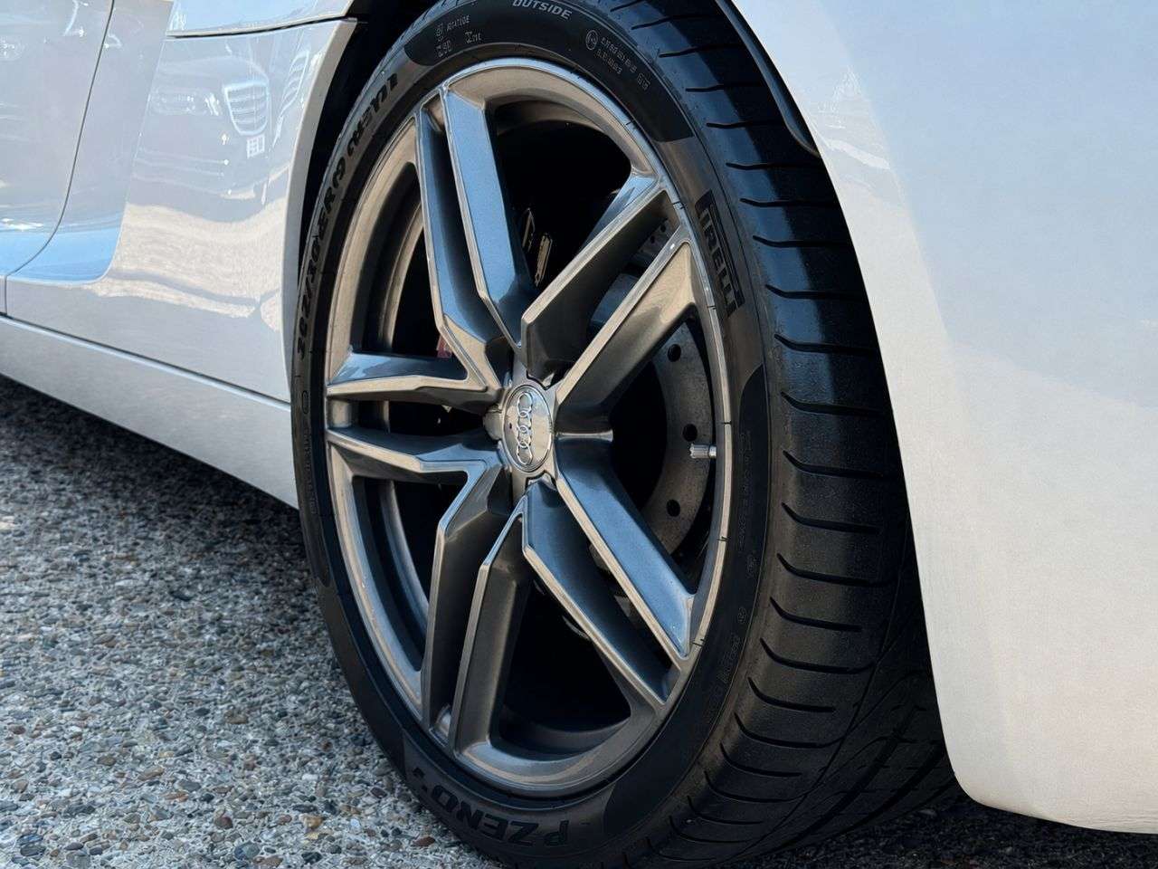 2014 AUDI R8 2014 AUDI R8