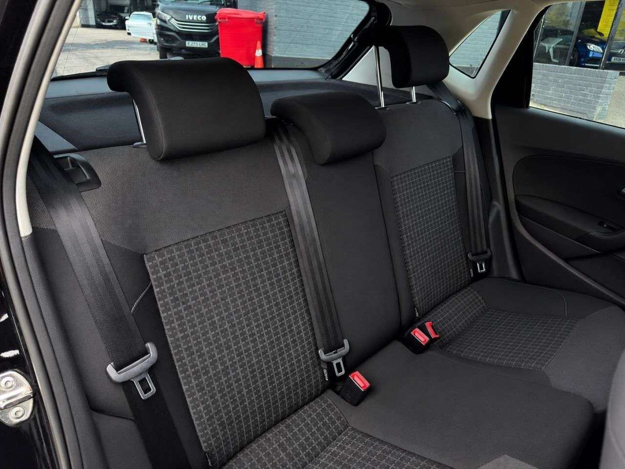 2017 VOLKSWAGEN POLO 2017 VOLKSWAGEN POLO