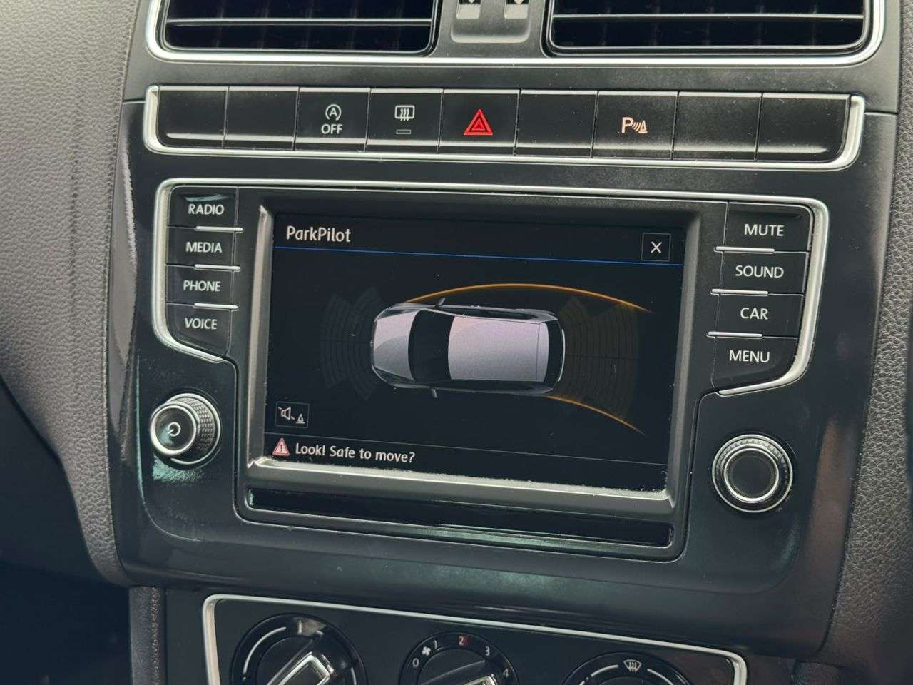 2017 VOLKSWAGEN POLO 2017 VOLKSWAGEN POLO