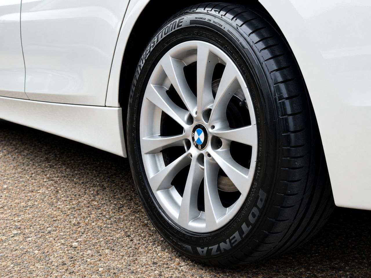 2017 BMW 3 SERIES 2017 BMW 3 SERIES