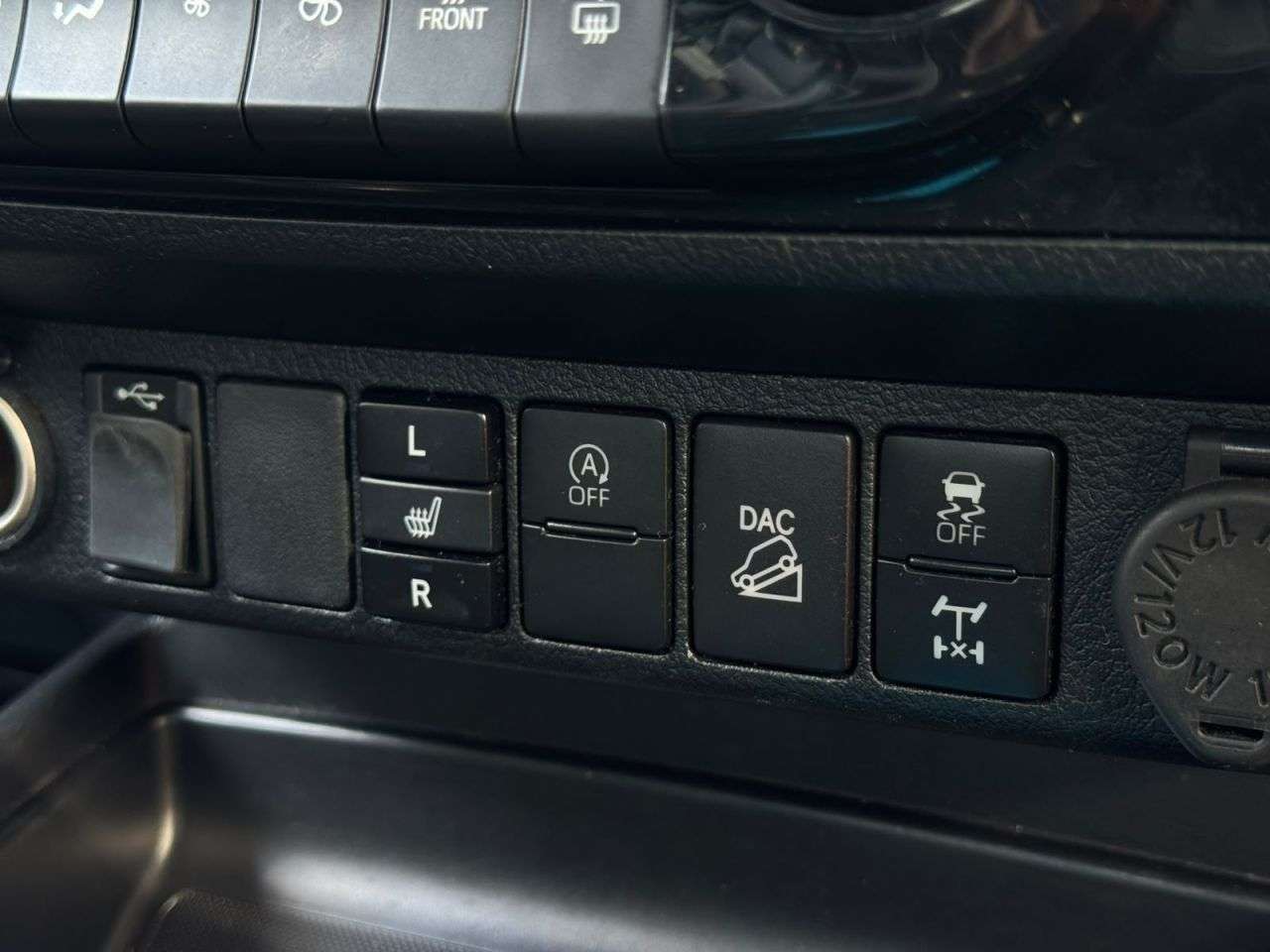 2022 TOYOTA HI-LUX 2022 TOYOTA HI-LUX
