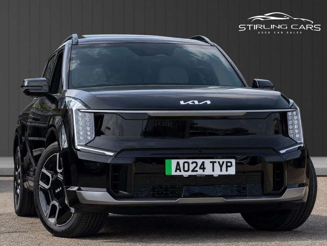 A 2024 KIA EV9 99.8kWh GT-Line S SUV 5dr Electric Auto AWD (7 Seat) (378 bhp) FINANCE+WARR A 2024 KIA EV9 99.8kWh GT-Line S SUV 5dr Electric Auto AWD (7 Seat) (378 bhp) FINANCE+WARR