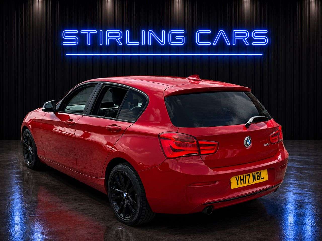 A 2017 BMW 1 SERIES 1.5 118i Sport Hatchback 5dr Petrol Manual Euro 6 (s/s) (136 ps) A 2017 BMW 1 SERIES 1.5 118i Sport Hatchback 5dr Petrol Manual Euro 6 (s/s) (136 ps)