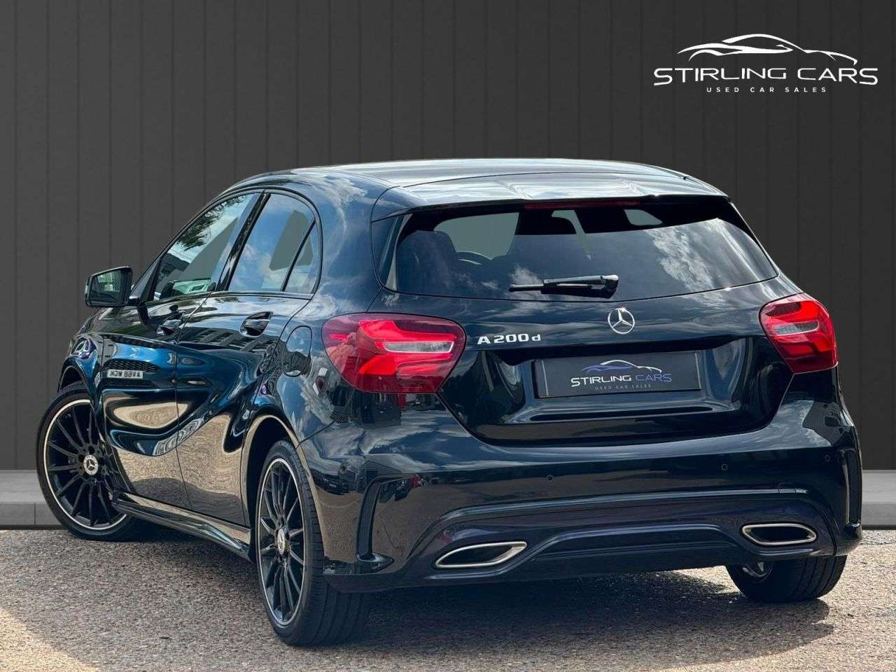 A 2017 MERCEDES-BENZ A CLASS 2.1 A200d AMG Line (Premium) Hatchback 5dr Diesel 7G-DCT Euro 6 (s/s) (136 A 2017 MERCEDES-BENZ A CLASS 2.1 A200d AMG Line (Premium) Hatchback 5dr Diesel 7G-DCT Euro 6 (s/s) (136