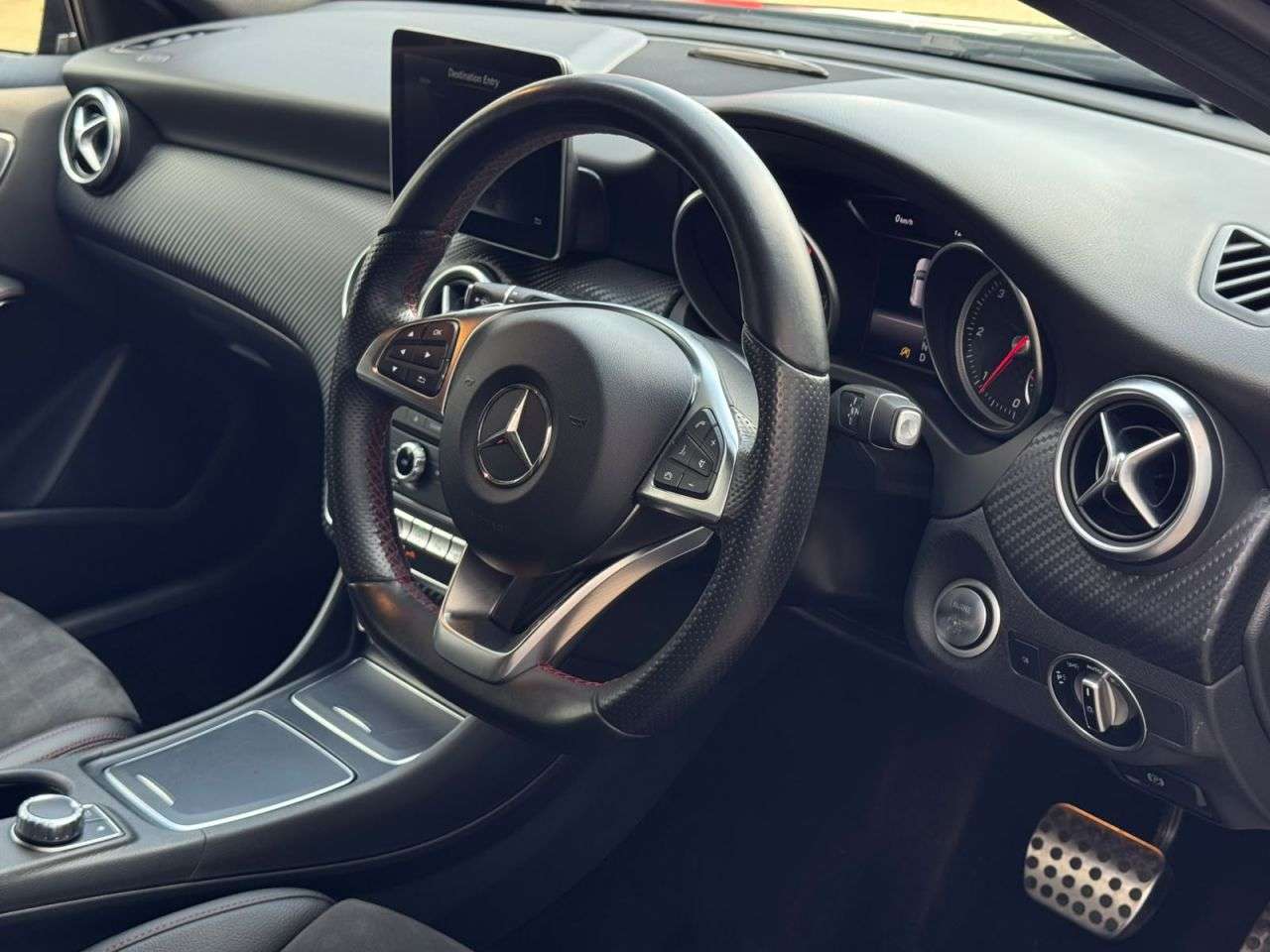 A 2017 MERCEDES-BENZ A CLASS 2.1 A200d AMG Line (Premium) Hatchback 5dr Diesel 7G-DCT Euro 6 (s/s) (136 A 2017 MERCEDES-BENZ A CLASS 2.1 A200d AMG Line (Premium) Hatchback 5dr Diesel 7G-DCT Euro 6 (s/s) (136
