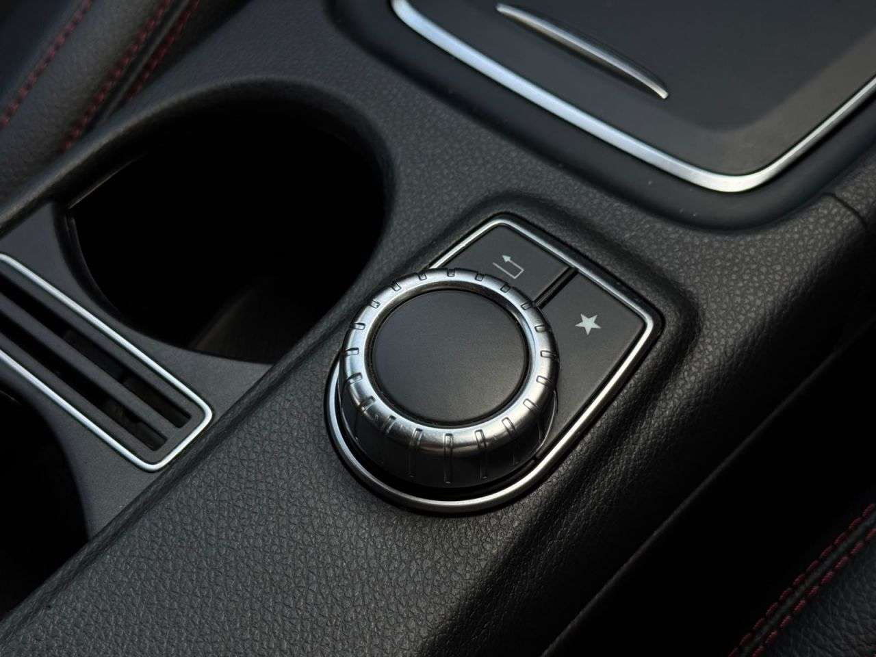 2017 MERCEDES-BENZ A CLASS 2017 MERCEDES-BENZ A CLASS