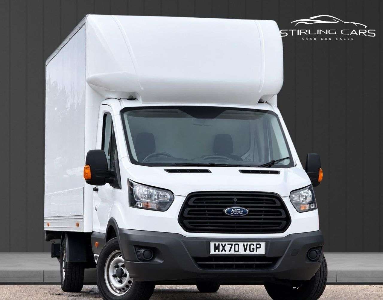 A 2020 FORD TRANSIT 2.0 350 EcoBlue Chassis Cab 2dr Diesel Manual RWD L4 H1 Euro 6 (130 ps) FIN A 2020 FORD TRANSIT 2.0 350 EcoBlue Chassis Cab 2dr Diesel Manual RWD L4 H1 Euro 6 (130 ps) FIN