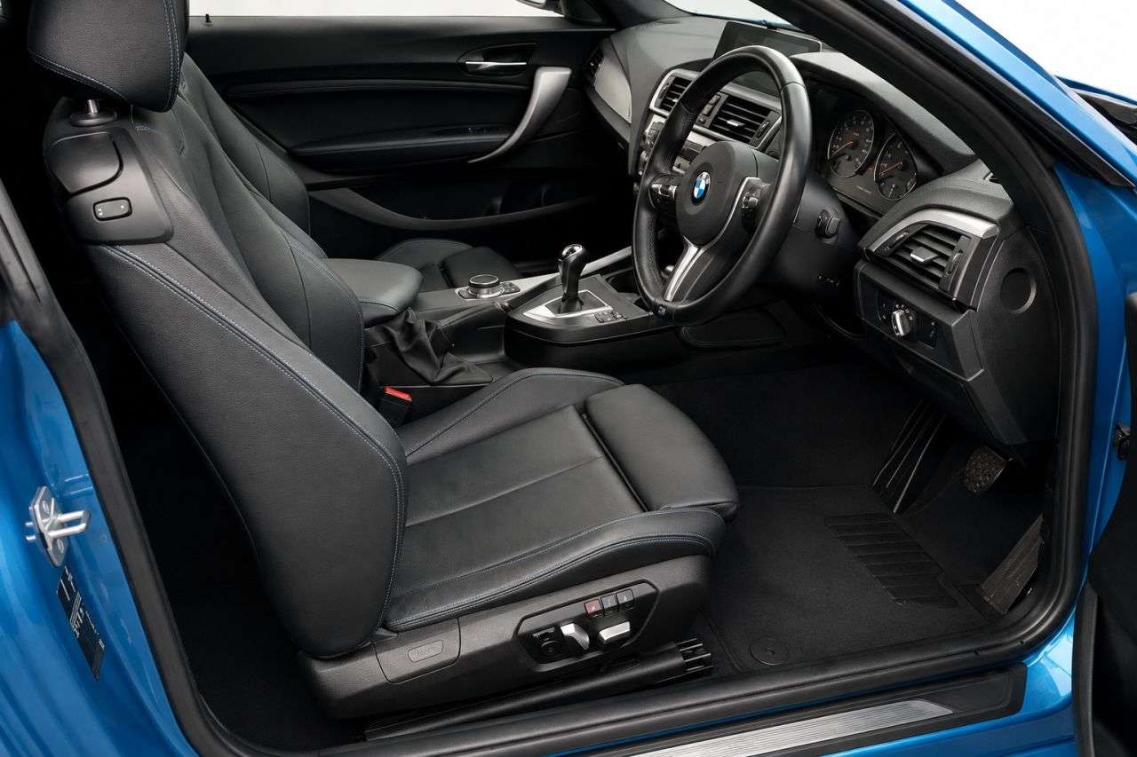 2017 BMW M2 2017 BMW M2