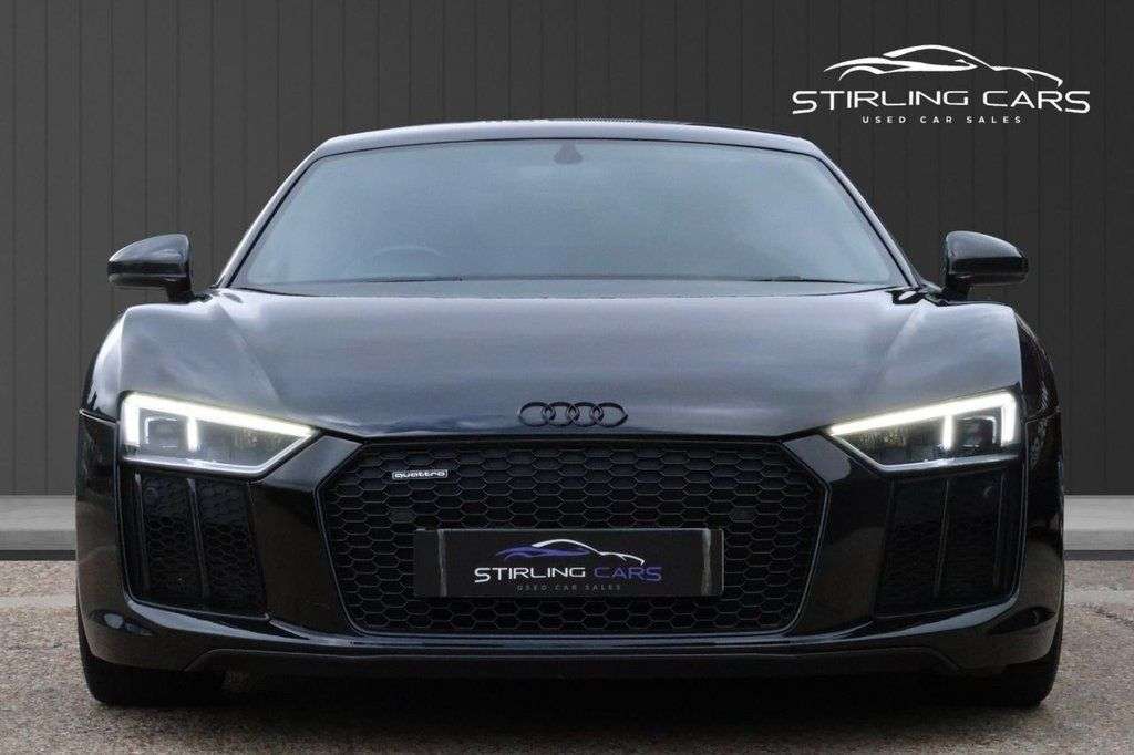 2017 AUDI R8 2017 AUDI R8
