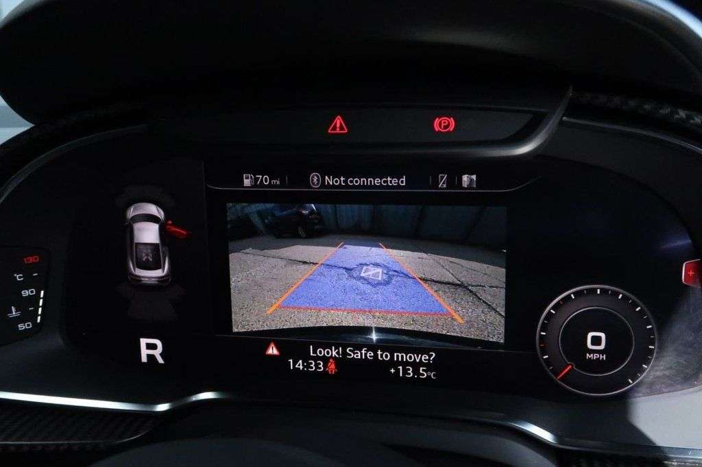 2017 AUDI R8 2017 AUDI R8