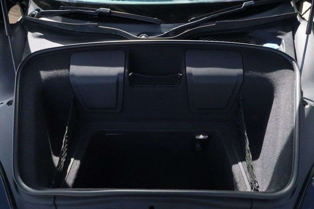 2017 AUDI R8 2017 AUDI R8