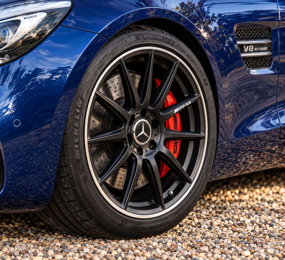 A 2015 MERCEDES-BENZ AMG GT 4.0 V8 BiTurbo S Coupe 2dr Petrol SpdS DCT Euro 6 (s/s) (510 ps) FINANCE+WA A 2015 MERCEDES-BENZ AMG GT 4.0 V8 BiTurbo S Coupe 2dr Petrol SpdS DCT Euro 6 (s/s) (510 ps) FINANCE+WA