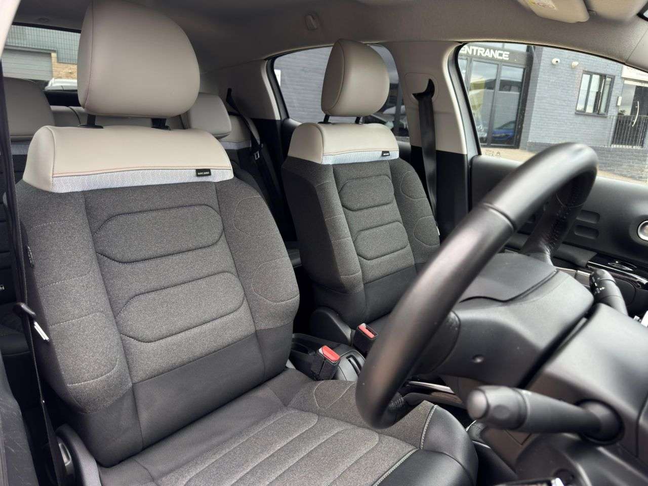 A 2022 CITROEN C3 1.2 PureTech Saint James Hatchback 5dr Petrol Manual Euro 6 (s/s) (83 ps) F A 2022 CITROEN C3 1.2 PureTech Saint James Hatchback 5dr Petrol Manual Euro 6 (s/s) (83 ps) F