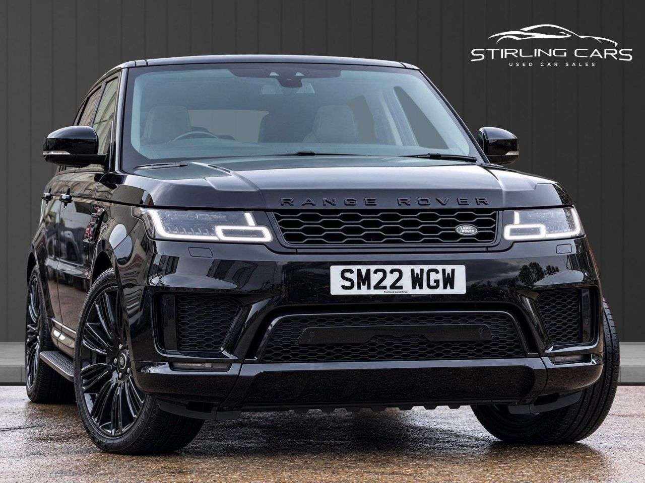 A 2022 LAND ROVER RANGE ROVER SPORT 3.0 D300 MHEV HSE Dynamic Black SUV 5dr Diesel Auto 4WD Euro 6 (s/s) (300 p A 2022 LAND ROVER RANGE ROVER SPORT 3.0 D300 MHEV HSE Dynamic Black SUV 5dr Diesel Auto 4WD Euro 6 (s/s) (300 p