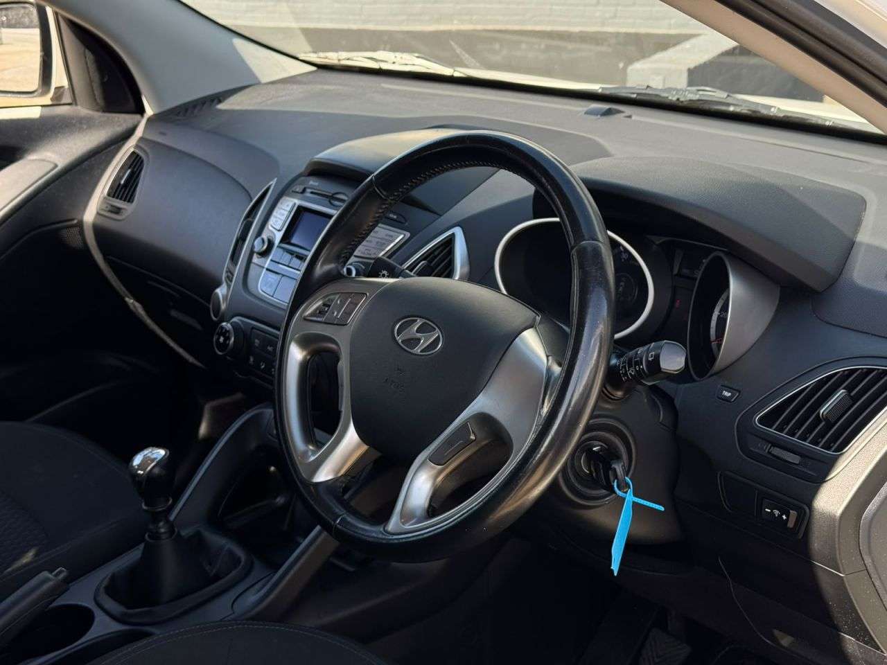 A 2013 HYUNDAI IX35 1.6 GDi Style SUV 5dr Petrol Manual Euro 5 (135 ps) FINANCE+WARRANTY+SERVIC A 2013 HYUNDAI IX35 1.6 GDi Style SUV 5dr Petrol Manual Euro 5 (135 ps) FINANCE+WARRANTY+SERVIC