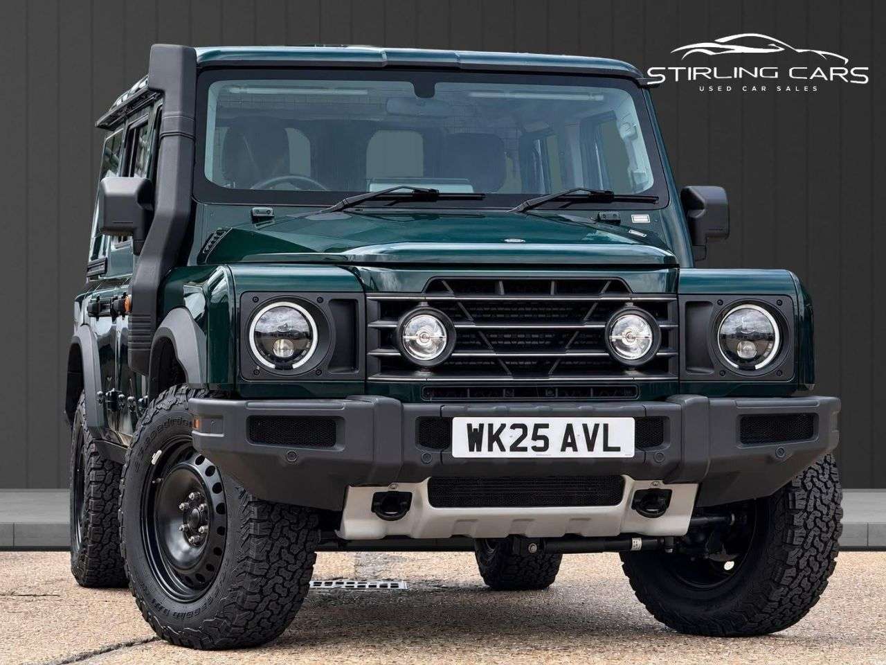 A 2025 INEOS GRENADIER 3.0D Fieldmaster Station Wagon 6dr Diesel Auto 4WD Euro 6 (s/s) (246 ps) FI A 2025 INEOS GRENADIER 3.0D Fieldmaster Station Wagon 6dr Diesel Auto 4WD Euro 6 (s/s) (246 ps) FI